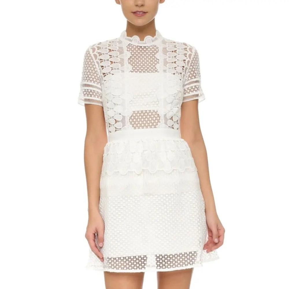 NWT White Lace Sculpted Teardrop Dress 10